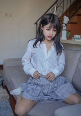下课后的优等生_720在线观看视频